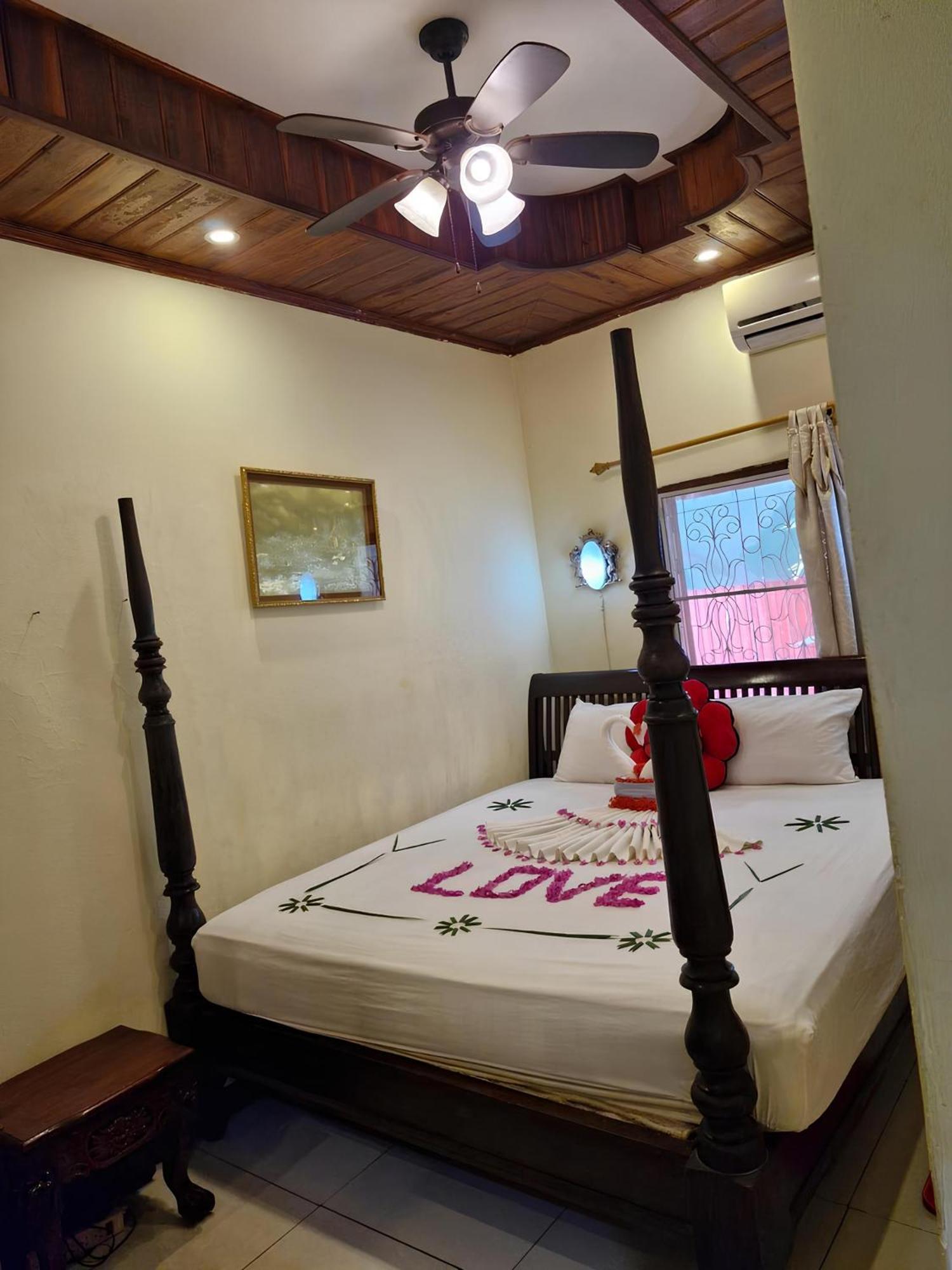 Hotel Sakura Wood House à Luang Prabang Extérieur photo