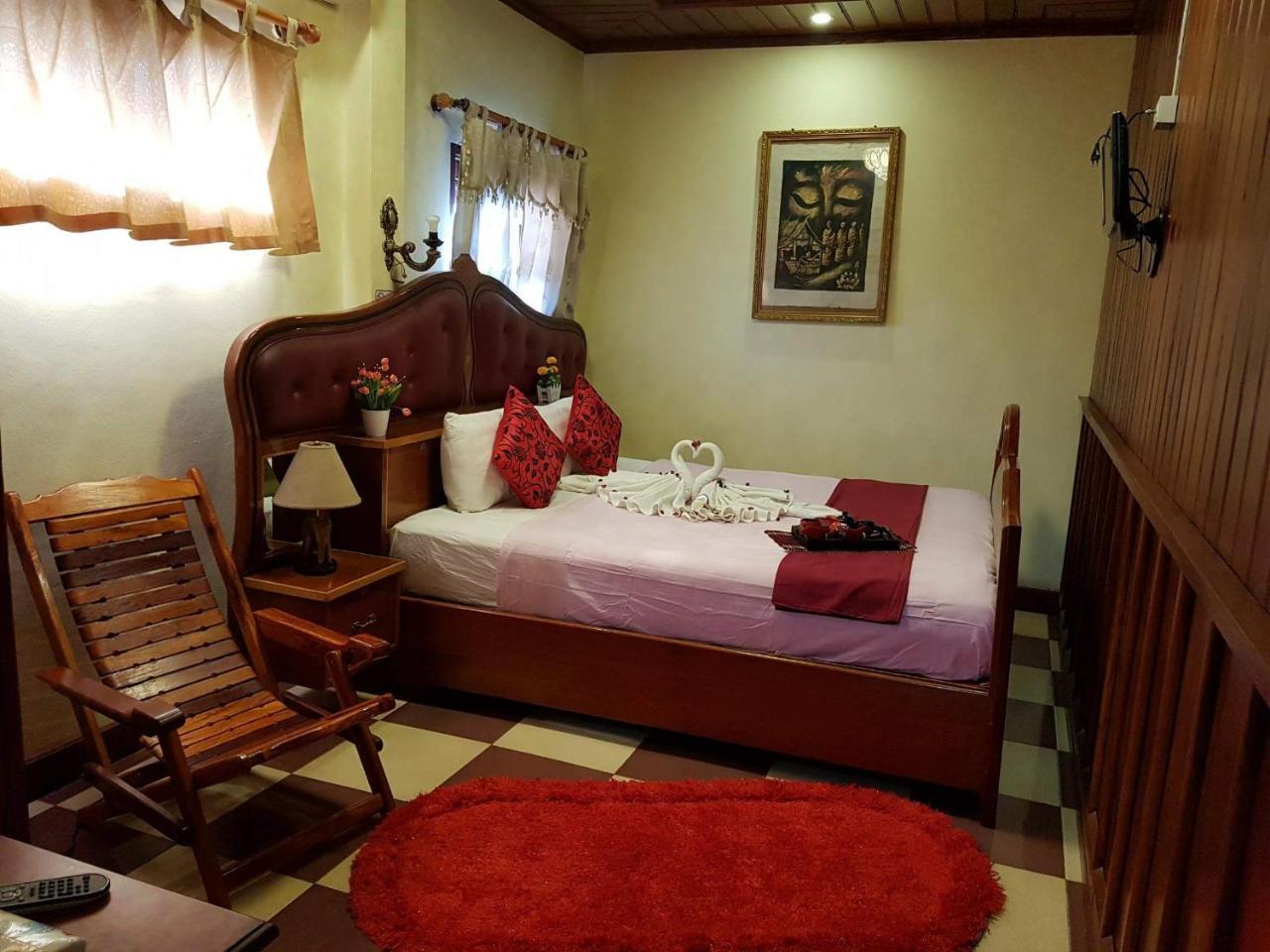 Hotel Sakura Wood House à Luang Prabang Extérieur photo